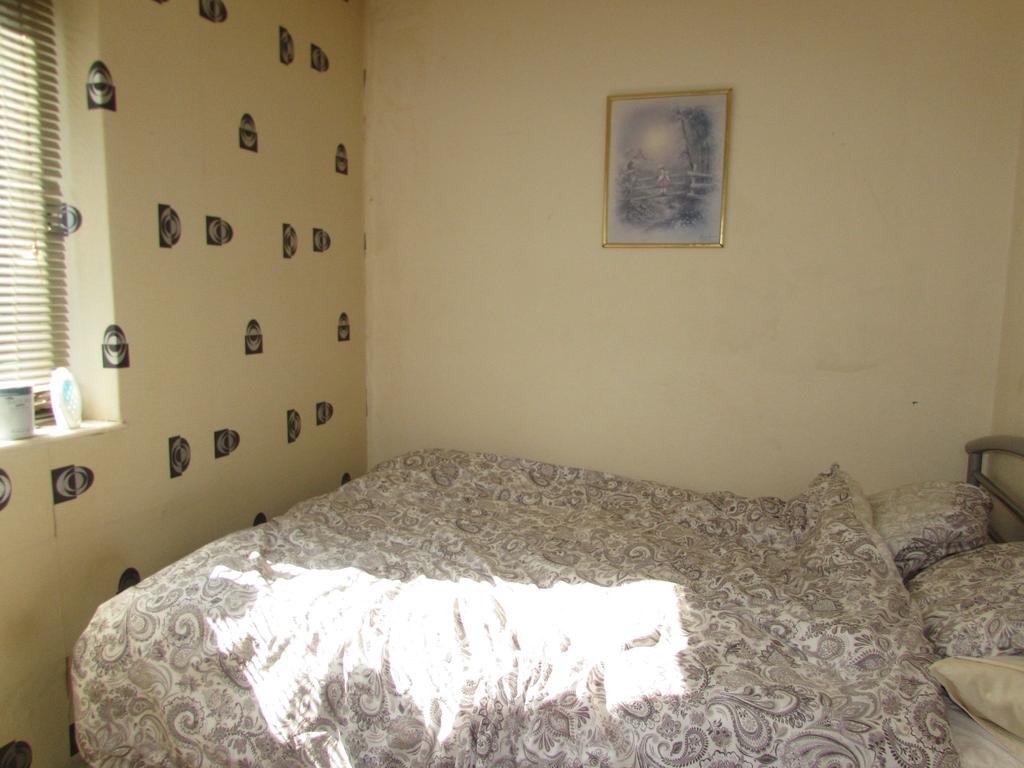 Photograph 6