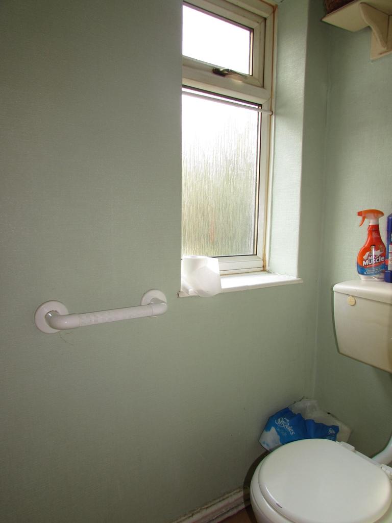 Photograph 9