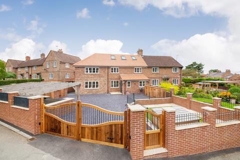 2 East View, Husthwaite, York, YO61 4QE