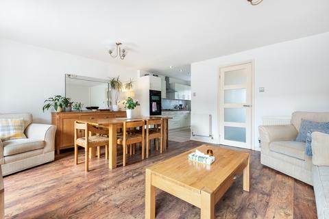 38 Bryson Walk, Manchester, M18 8NB
