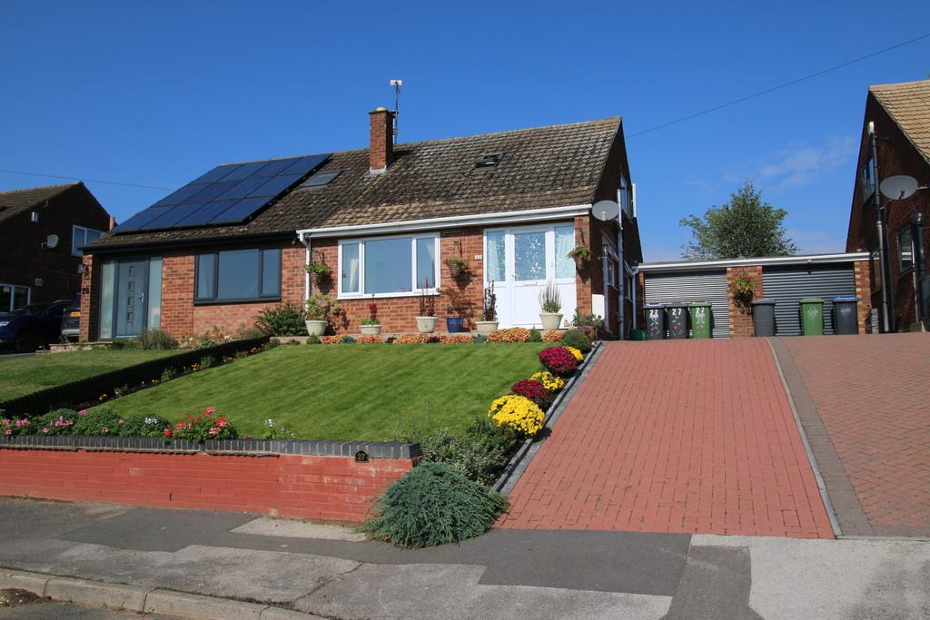 Leicester Road, Shilton, Coventry 2 bed semidetached bungalow £259,950