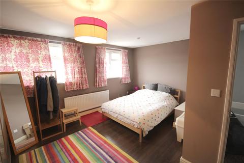 23 Rivington Crescent, London, NW7 2LE