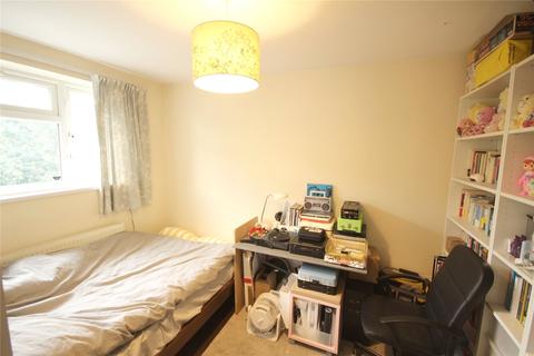 23 Rivington Crescent, London, NW7 2LE