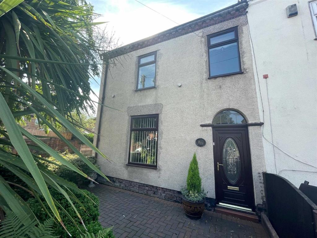 Leigh Road, Hindley Green 3 bed end of terrace house £105,000