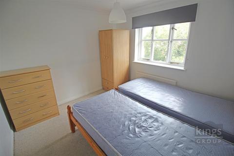 55 Abbeydale Close, Church Langley, Harlow, CM17 9QB