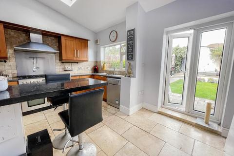 91 Ashington Grove, Coventry, CV3 4DD