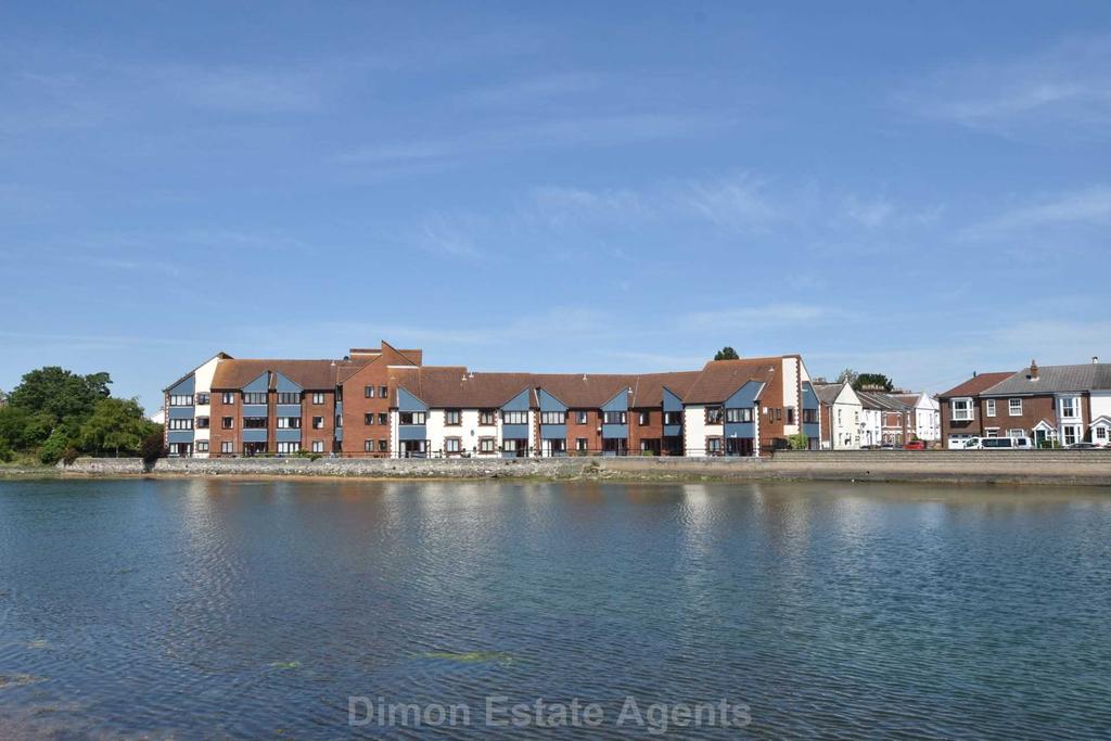 Alver Quay, Gosport 2 bed retirement property £165,000
