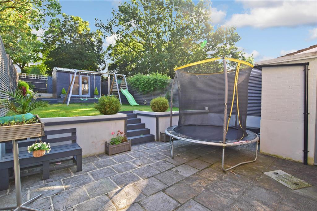 Patio / Decking