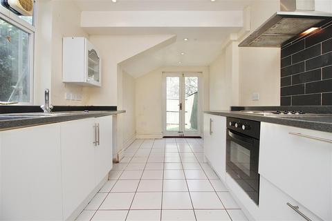 60 Philip Road, Ipswich, IP2 8BQ