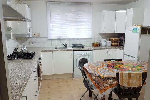 2 bedroom end of terrace house to rent, Hutchinson Terrace, HA9