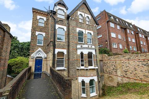 2 bedroom flat for sale, Westwood Hill, Sydenham