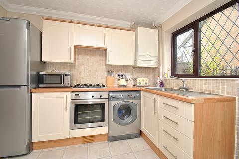 2 bedroom terraced house to rent, Henlow SG16