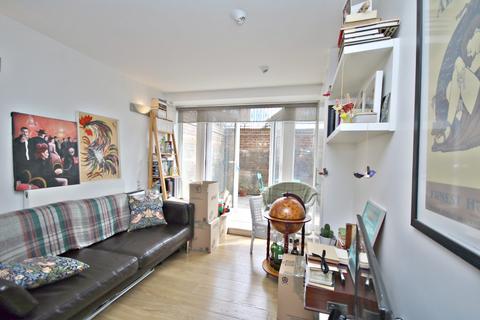 1 bedroom flat to rent, Green Lanes,  Stoke Newington, N16