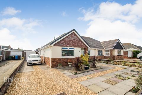 2 bedroom bungalow for sale, Kilgrimol Gardens,  Lytham St. Annes, FY8