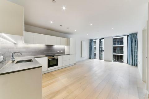 2 bedroom apartment to rent, Echo Court, Royal Wharf, London, E16