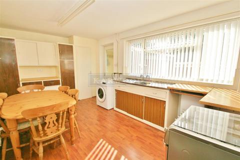 168 Cranford Drive, Hayes, UB3 4LG