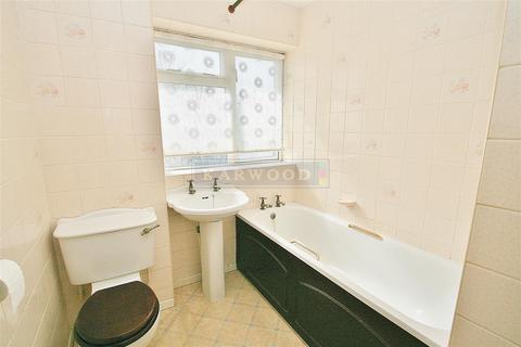 168 Cranford Drive, Hayes, UB3 4LG