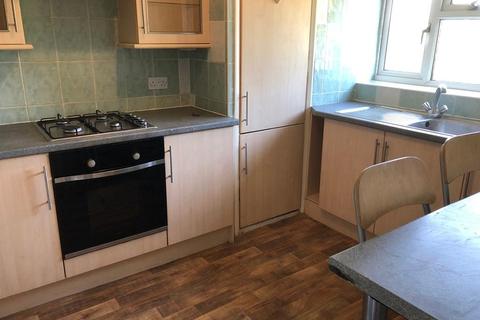 6 Foxgrove Path, Watford, WD19 6YL