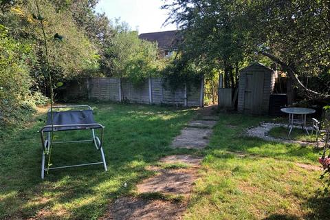 6 Foxgrove Path, Watford, WD19 6YL