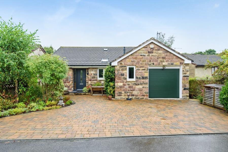 OAKDALE GLEN, DUCHY, HARROGATE, NORTH... 4 bed detached house £550,000