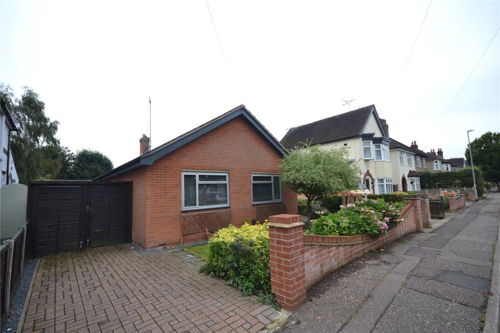 Audley Road, Colchester, CO3 3 bed bungalow £1,300 pcm (£300 pw)