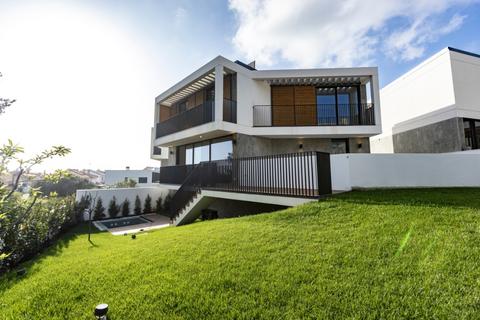 3 bedroom villa, Cascais Design Villa