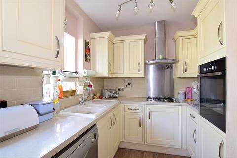 42 Winchester Road, Bexleyheath, DA7 4TX