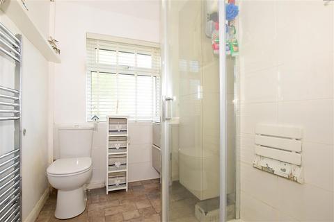 42 Winchester Road, Bexleyheath, DA7 4TX