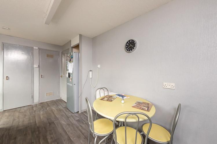 Kitchen / Dining