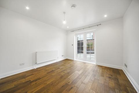 2 Seasons Close, London, W7 3SW