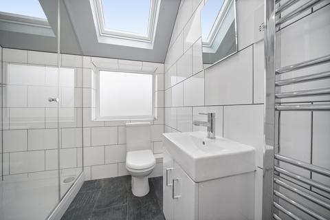 2 Seasons Close, London, W7 3SW