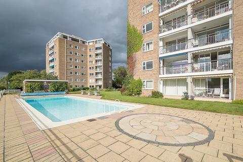 2 bedroom apartment to rent, Ulster Court, Albany Rd, Kingston