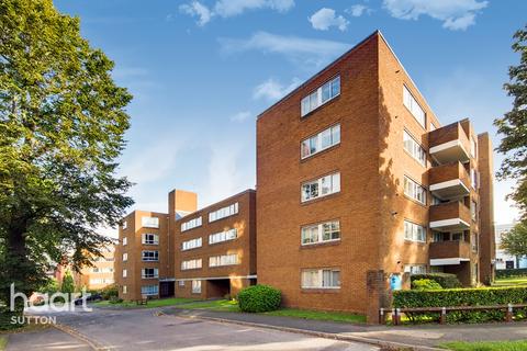 12 Homefield Park, Sutton, SM1 2AN