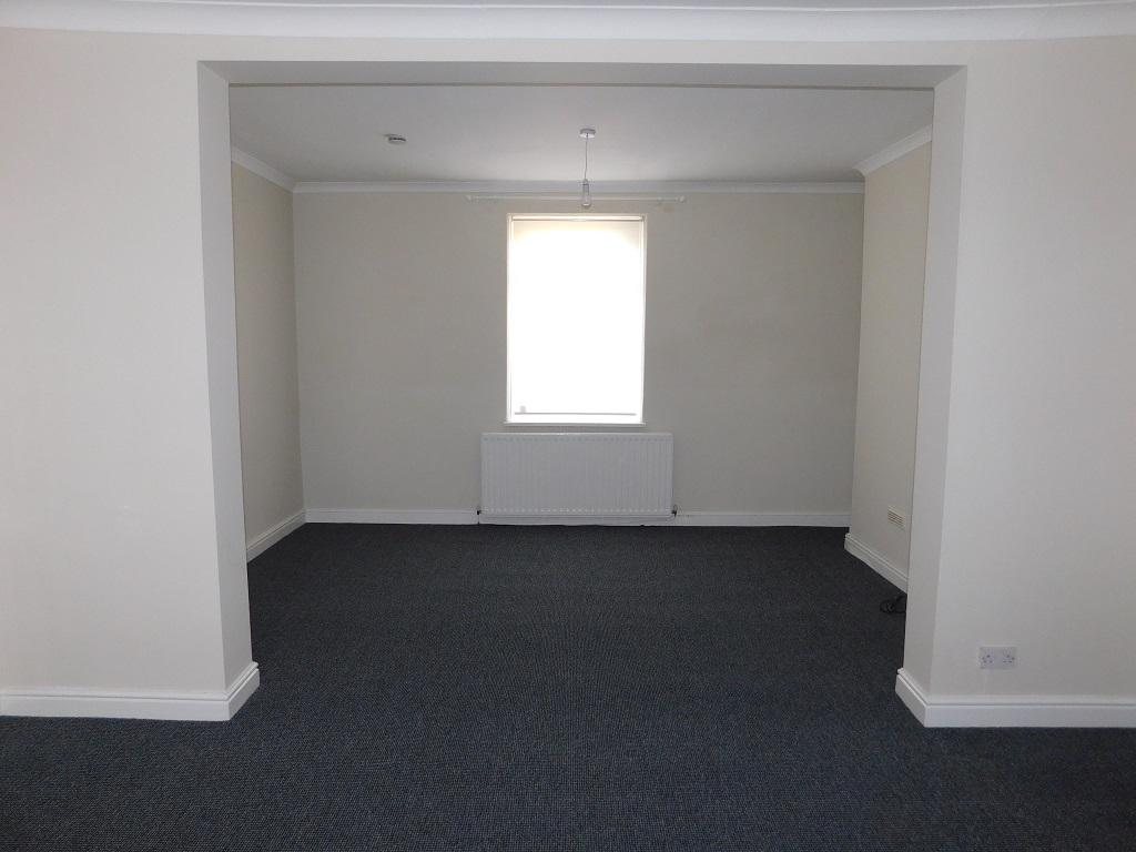 Dudley Terrace, New Kyo 3 bed terraced house £450 pcm (£104 pw)