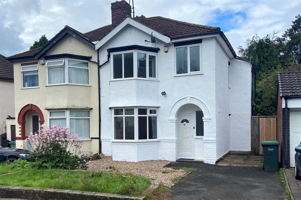 Stanley Road, Oldbury, B68 3 bed semidetached house £257,500