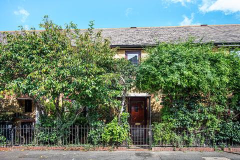 5 Patmos Road, London, SW9 6SQ