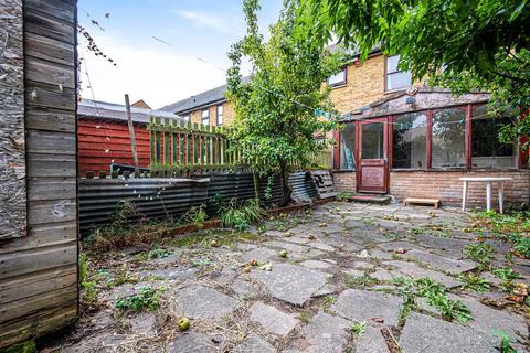 5 Patmos Road, London, SW9 6SQ