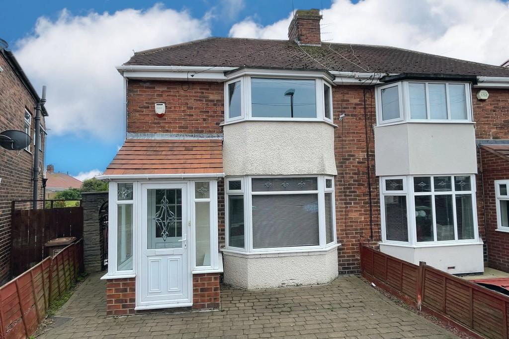 Enid Avenue, Fulwell 2 bed semidetached house £154,950