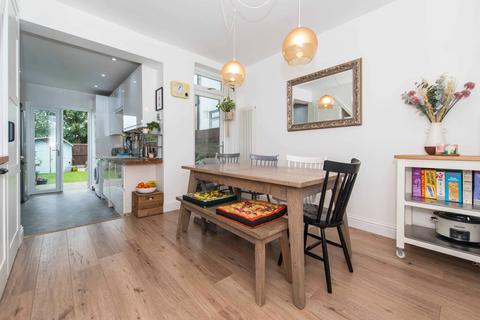 79 Tharp Road, Wallington, SM6 8LG