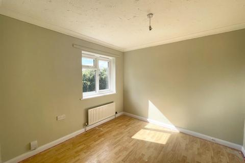 3 bedroom terraced house to rent, Dunstans Drive,  Winnersh,  RG41