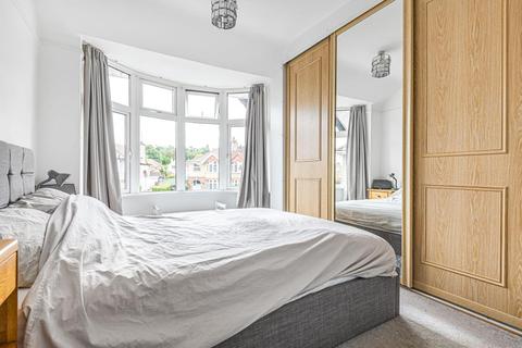 34 Alvescot Road, Swindon, SN3 1BL