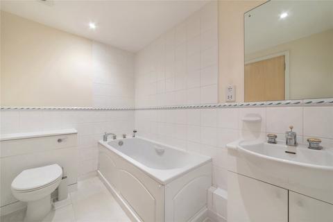 2 bedroom flat to rent, Arnhem Wharf, 2 Arnhem Place, London