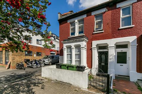 34 Letchford Gardens, London, NW10 6AH