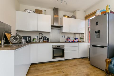 34 Letchford Gardens, London, NW10 6AH