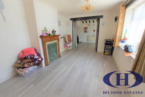 47a Bankside, Southall, UB1 1NH