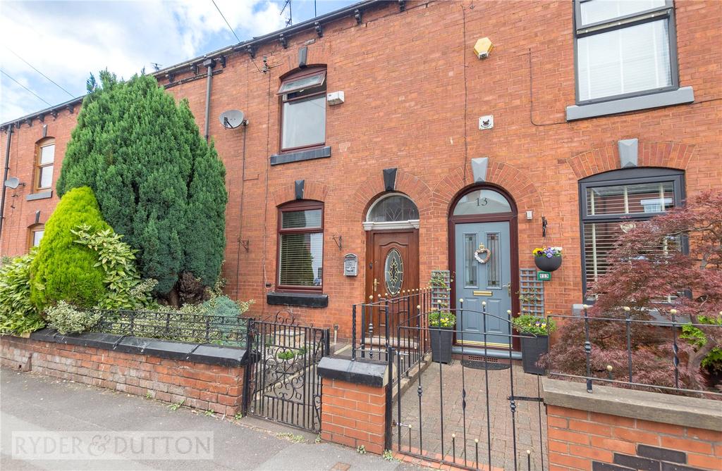 Ashton Road East, Failsworth... 2 bed terraced house £150,000