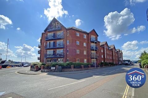 Flat 31, Compass Quay Haven Road, Exeter, EX2 8GW