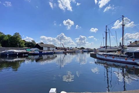 Flat 31, Compass Quay Haven Road, Exeter, EX2 8GW