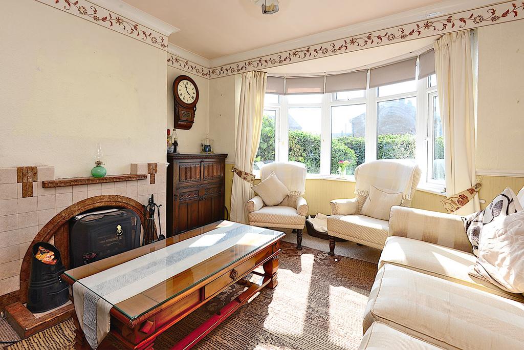 Brook Street, Stotfold, SG5 3 bed detached house £400,000
