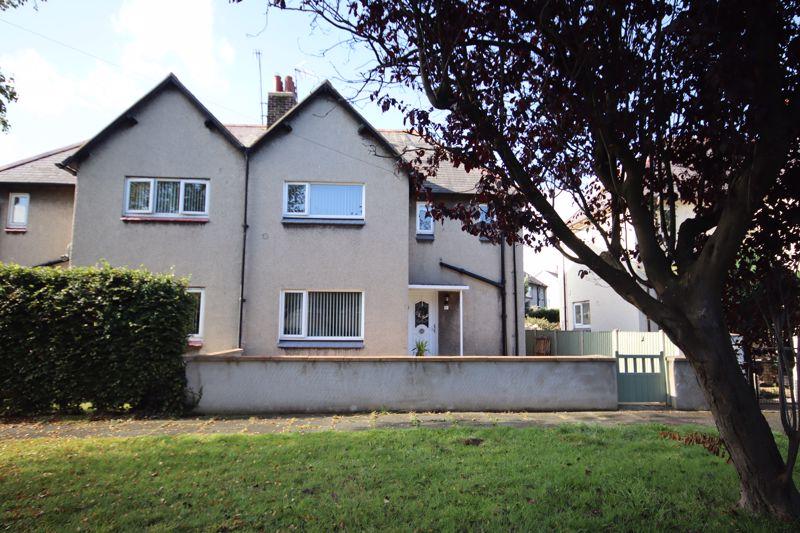 Victoria Crescent, Llandudno Junction 3 bed semidetached house £220,000